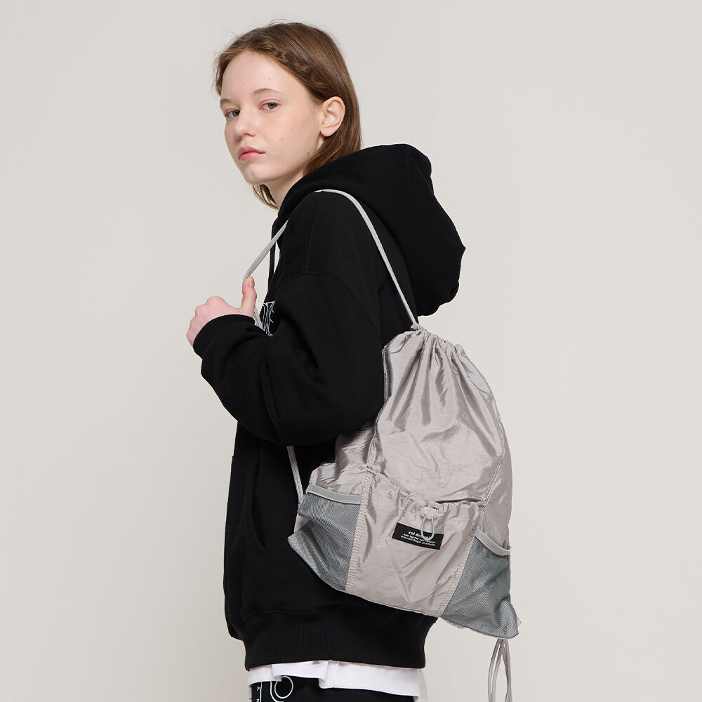 ★DANDEL★ DD layer symbol gym sack string bag BLACK DD layer symbol gym sack string bag (BLACK) - 감도 깊은 취향