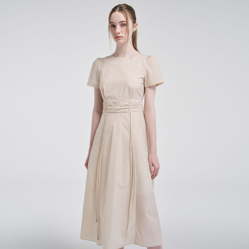 ワンピース ETMON Neck CutOut Shirring Dress, Light Beige Neck Cut-Out Shirring Dress, Light Beige - 감도 깊은 취향