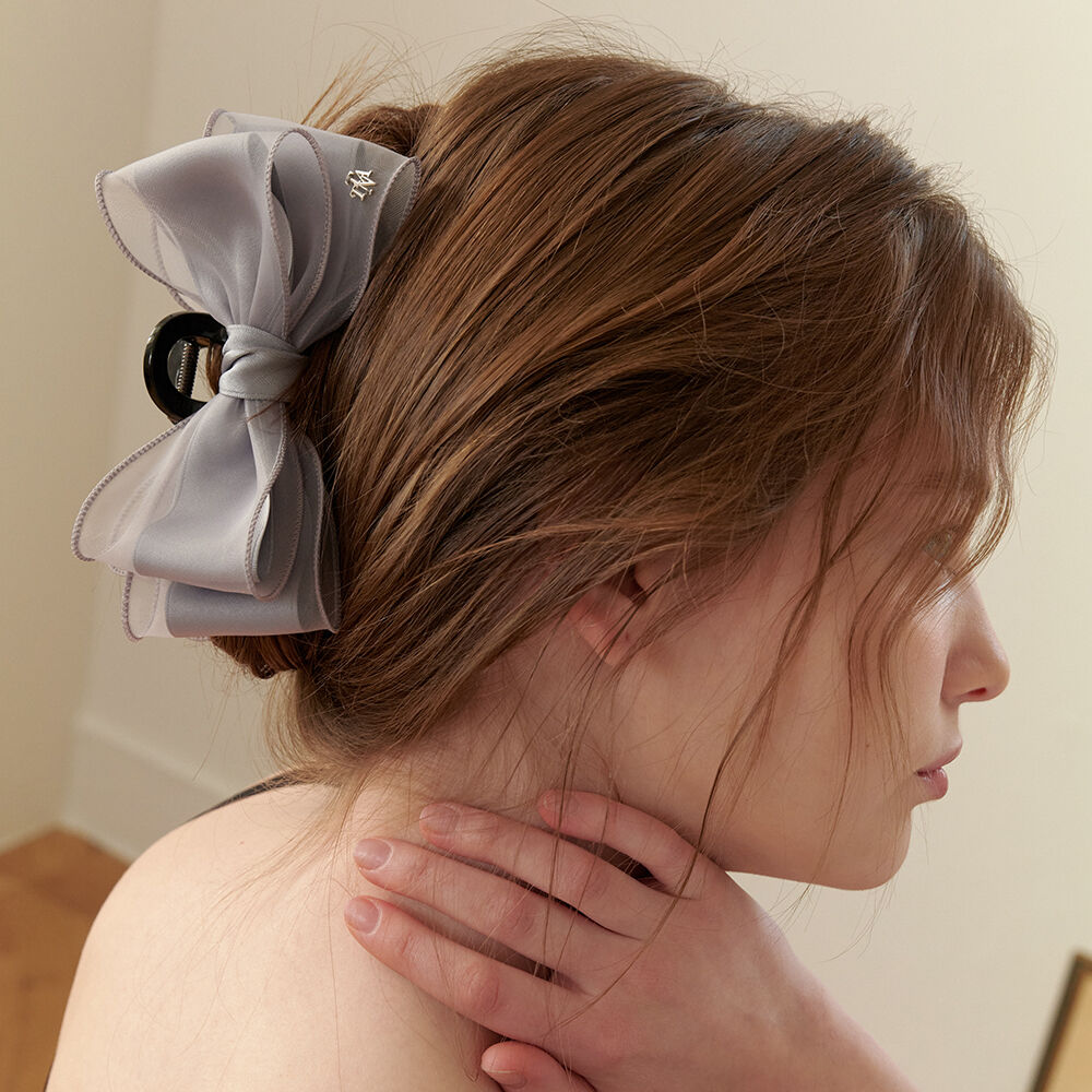 beloved ribbbon claw clip_beige - 감도 깊은 취향 셀렉트샵 29CM
