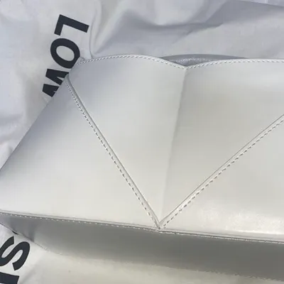 ★LOW CLASSIC★ FOLDED CUBE MINI BAG_CREAM_LOW24RM_BA030CR FOLDED CUBE MINI BAG_CREAM_LOW24RM_BA030CR - 감도 깊은 취향