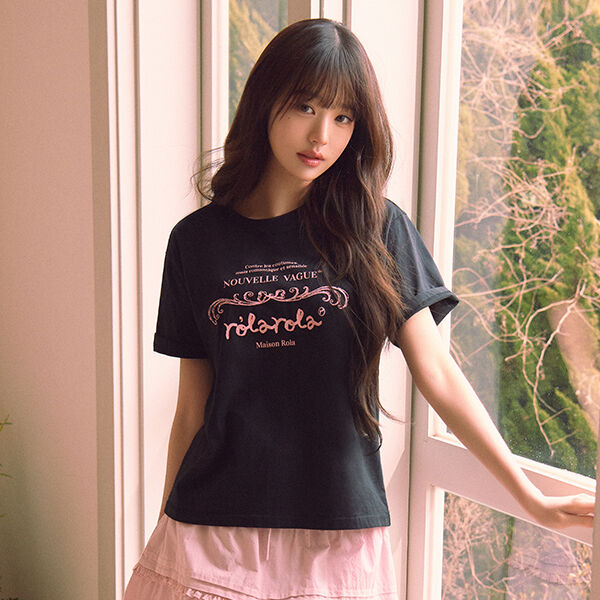 韓国 人気[ROLAROLA] VINTAGE NOUVELLE LOGO HALF T-SHIRT 로라로라