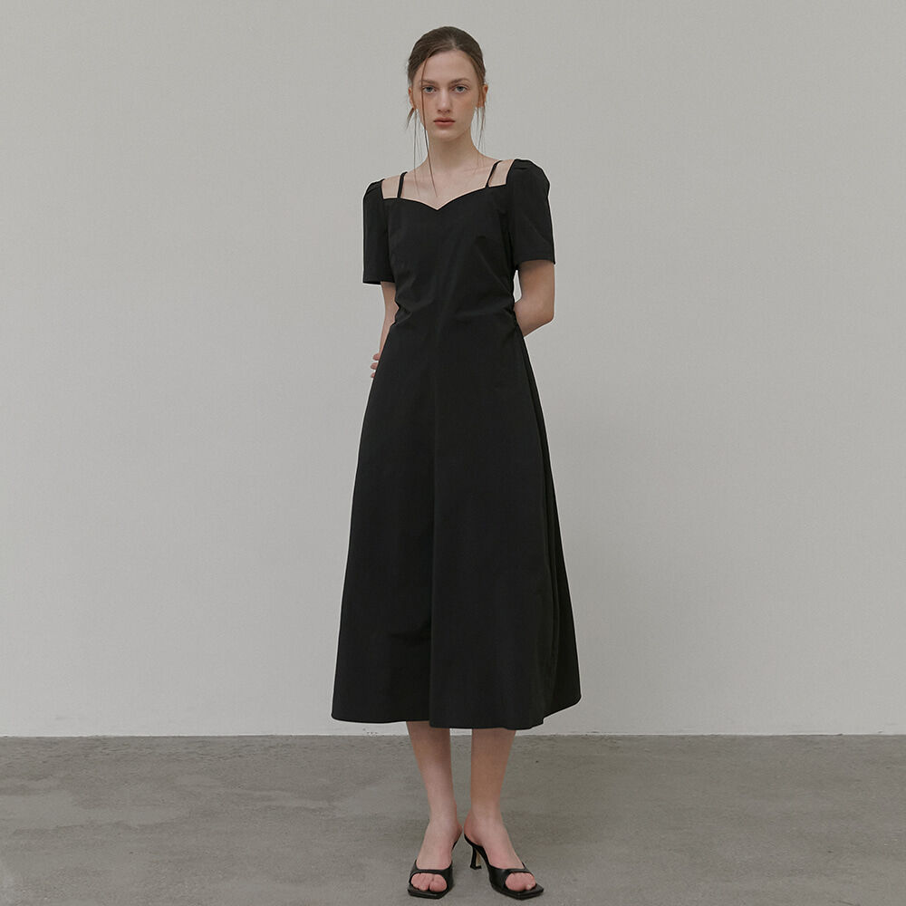 ワンピース ETMON Heart Strap Shirring Dress, Black Etmon-Heart Strap Shirring Dress, Black│삼성물산 온라인몰