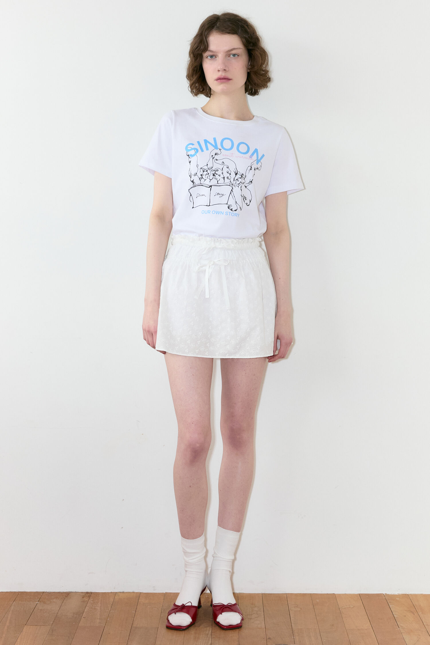 Sinoon Angel T-Shirt (White) - 감도 깊은 취향 셀렉트샵 29CM