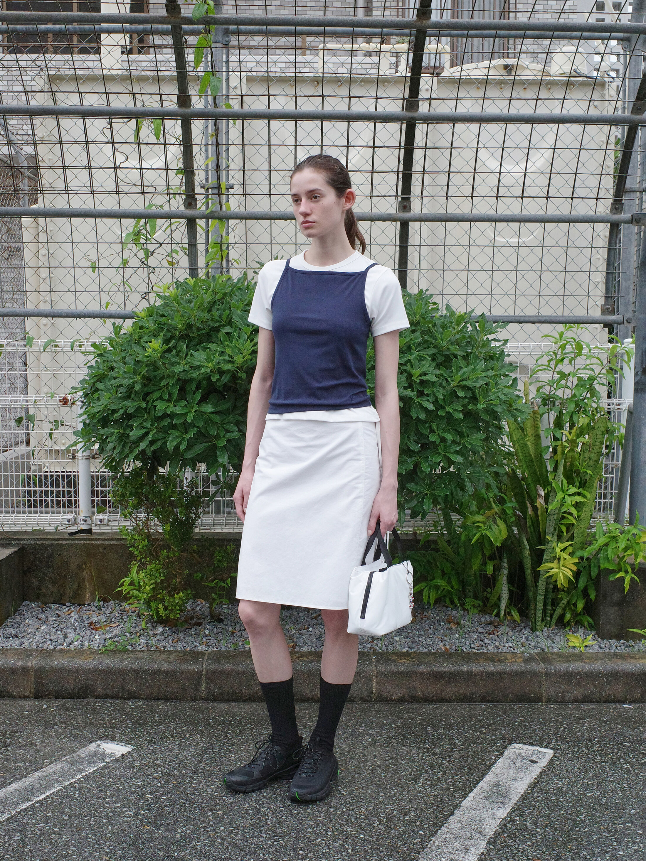 ★LOW CLASSIC★ PADDED MINI TOTE BAG_WHITE_LC242_BA04WH PADDED MINI TOTE BAG_WHITE_LC242_BA04WH - 감도 깊은 취향