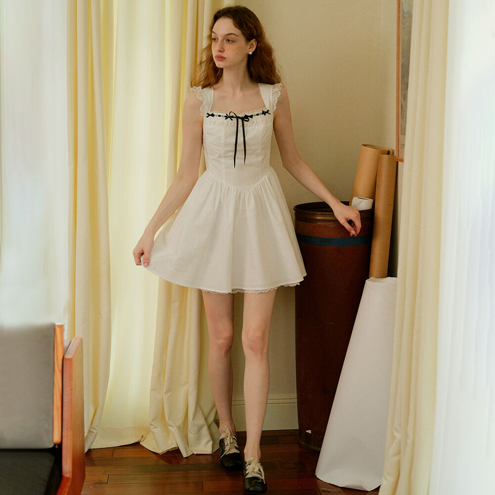 ワンピース [Cest Moidew] Ribbon collar ruffled dress Cest Moidew] Ruffle line ribbon sleeveless top Cest_Lace