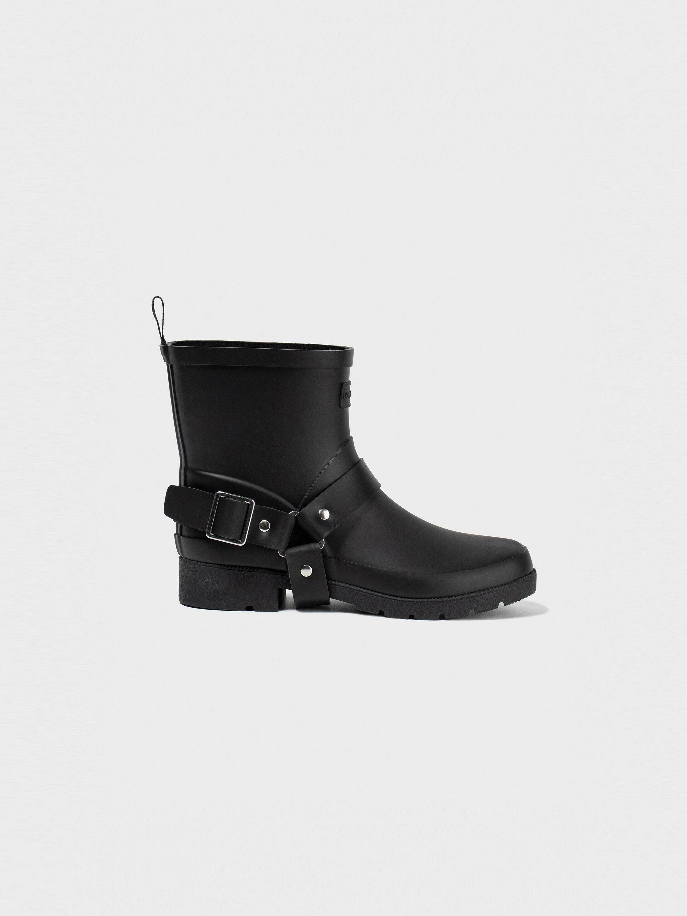 Lc CHAIN RAIN SHORT BOOTS_BLACK_LC242_SO02BK - 감도 깊은