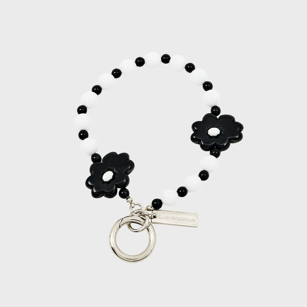 ESSENTIAL HAND PHONE STRAP red - 감도 깊은 취향 셀렉트샵 29CM