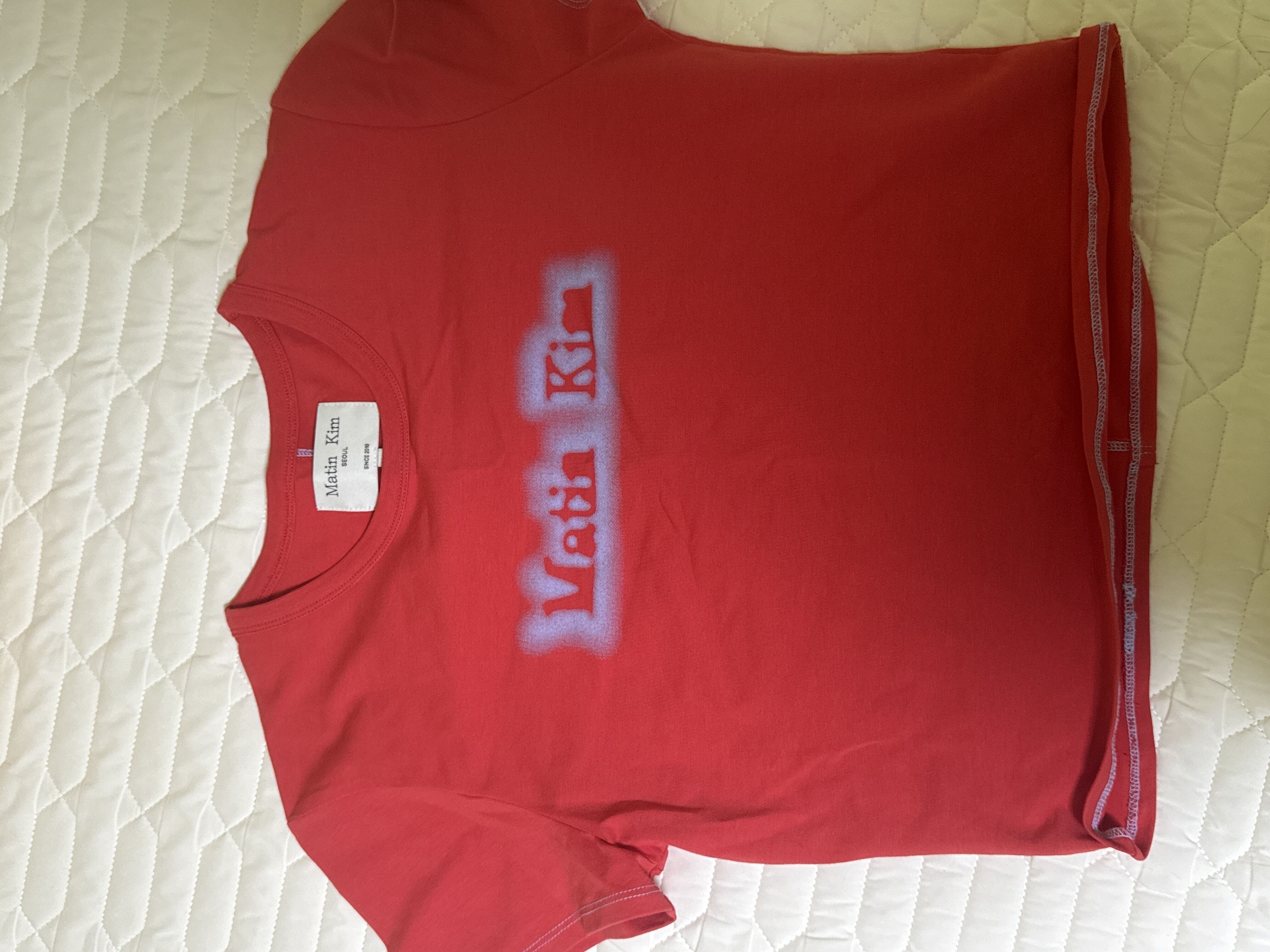 MATIN SHADE LOGO CROP TOP IN RED - 감도 깊은 취향 셀렉트샵 29CM