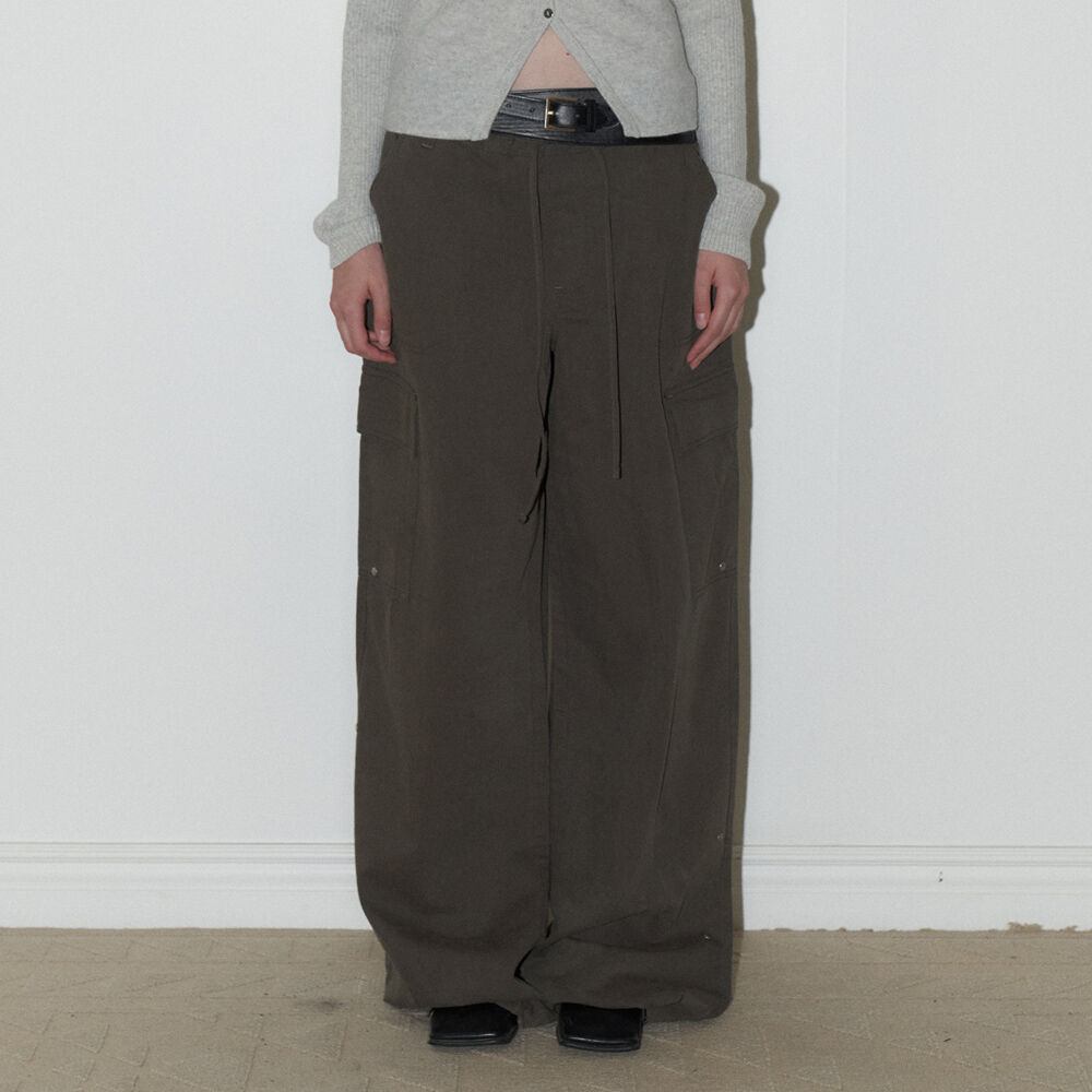 Stripe Knee Dart Trousers, Burnt - 감도 깊은 취향 셀렉트샵 29CM