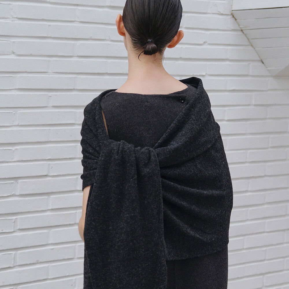 マフラー・ストール MOLLIOLLI MU fur collar ribbon muffler kiwi Designer fashion, Seoul-fully created | W Concept