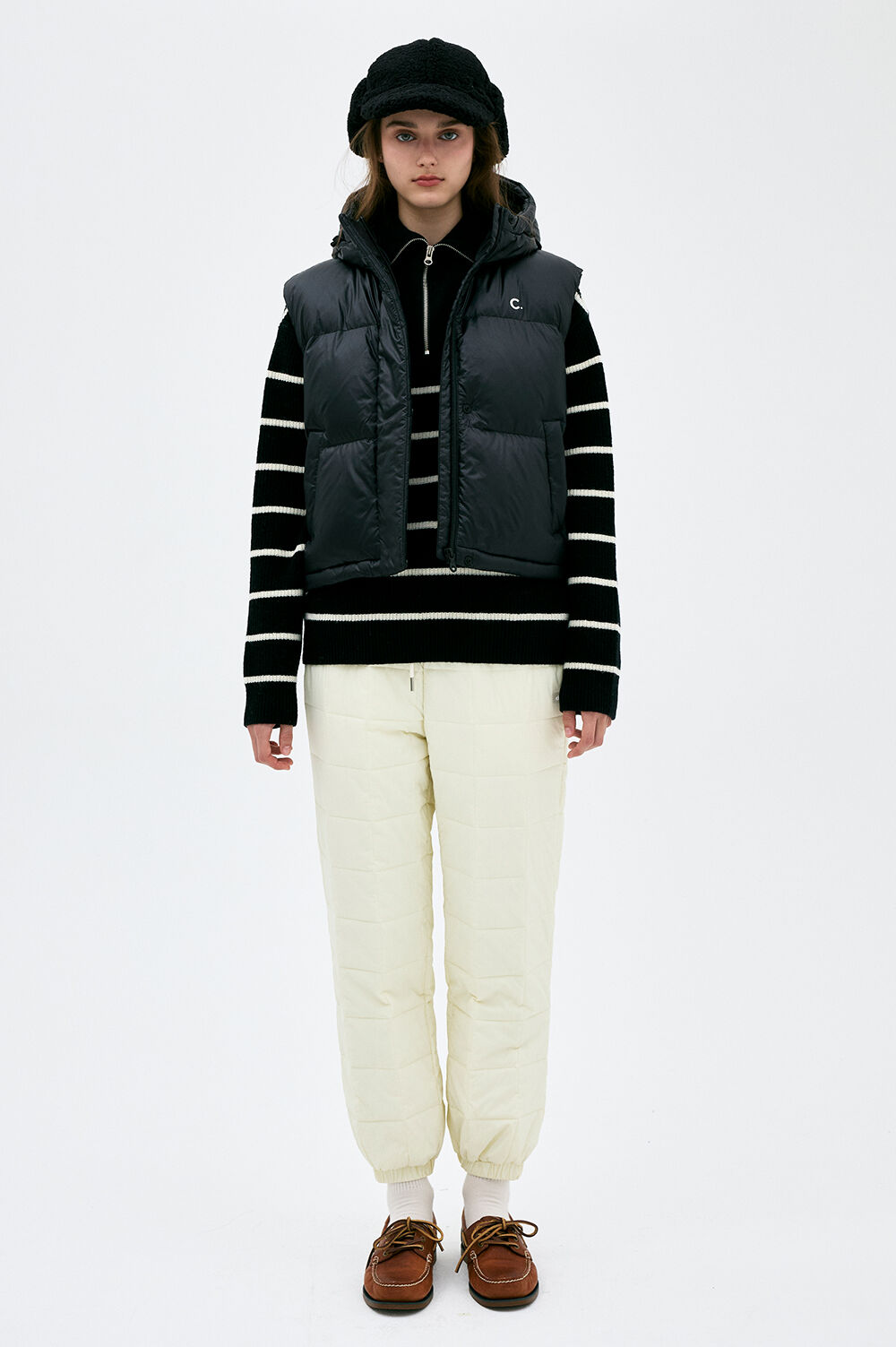 [Clove]★24FW★韓国人気★Essential Down Vest 24FW clove] Hood Down Vest (Black) - 감도 깊은 취향 셀렉트샵