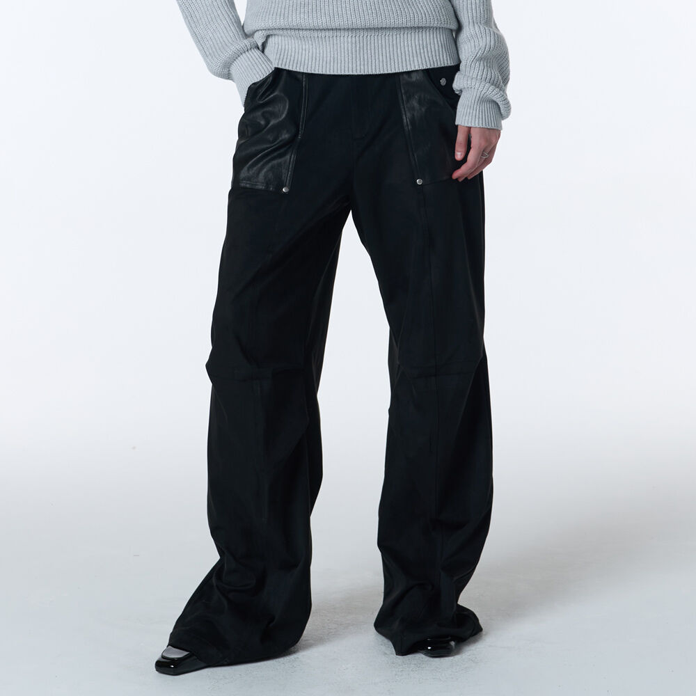 NACHE★韓国★人気★男女兼用★RAWCUT CURVED PANTS (UNISEX) RAWCUT CURVED PANTS (UNISEX) KHAKI - 감도 깊은 취향 셀렉트샵