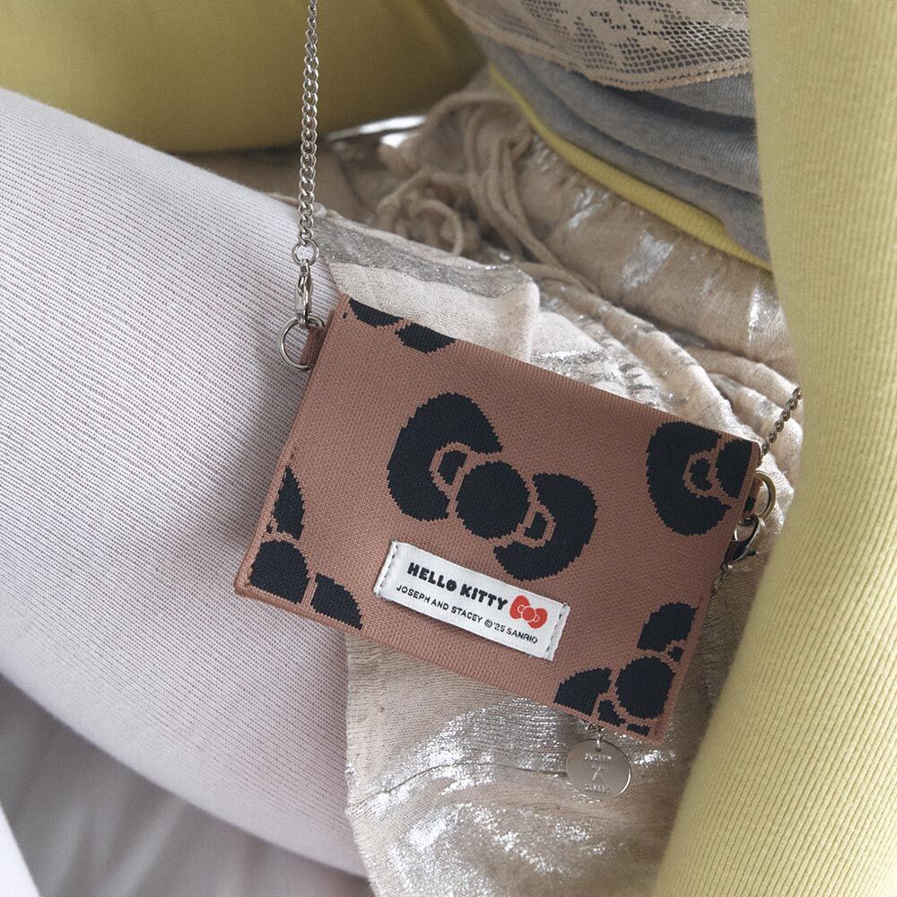 【JOSEPH&STACEY】Lucky Knit Card Wallet Chain Leopard Kitty Lucky Knit Card Wallet With Chain Leopard Hello Kitty Tan