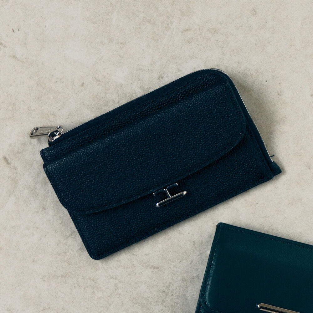Douce Half Wallet (Black)_RCWFX24644BKX - 감도 깊은 취향