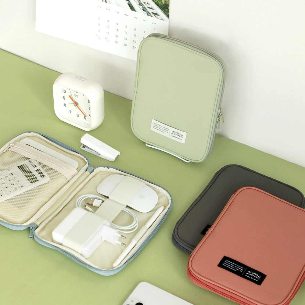 OLA] Ecru Leather iPAD mini Pouch - 감도 깊은 취향 셀렉트샵 29CM