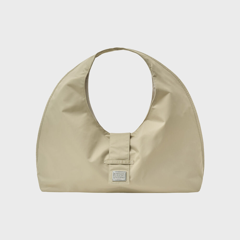 Marithe☆CLASSIC LOGO BUCKLE BIG SHOULDER BAG MFG) Marithe - CLASSIC LOGO BUCKLE BIG SHOULDER BAG