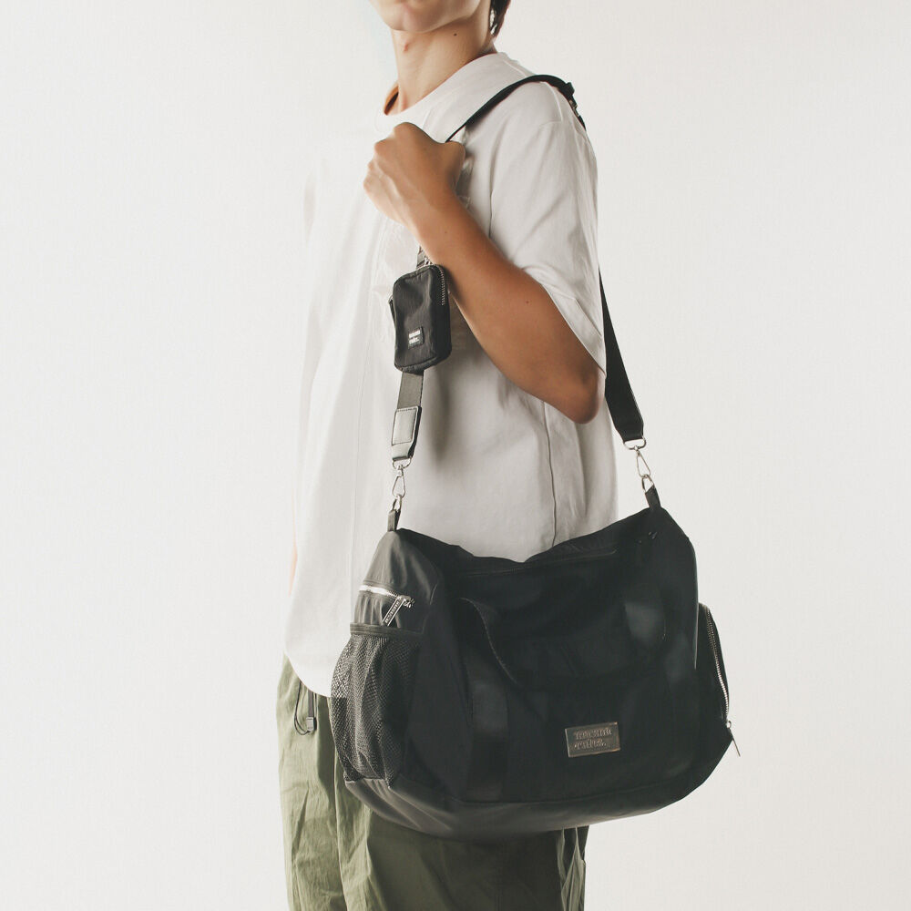 ★masmarulez★ 304 Athleisure travel bag _ black 304 Athleisure travel bag _ black : Masmarulez [마스마룰즈]