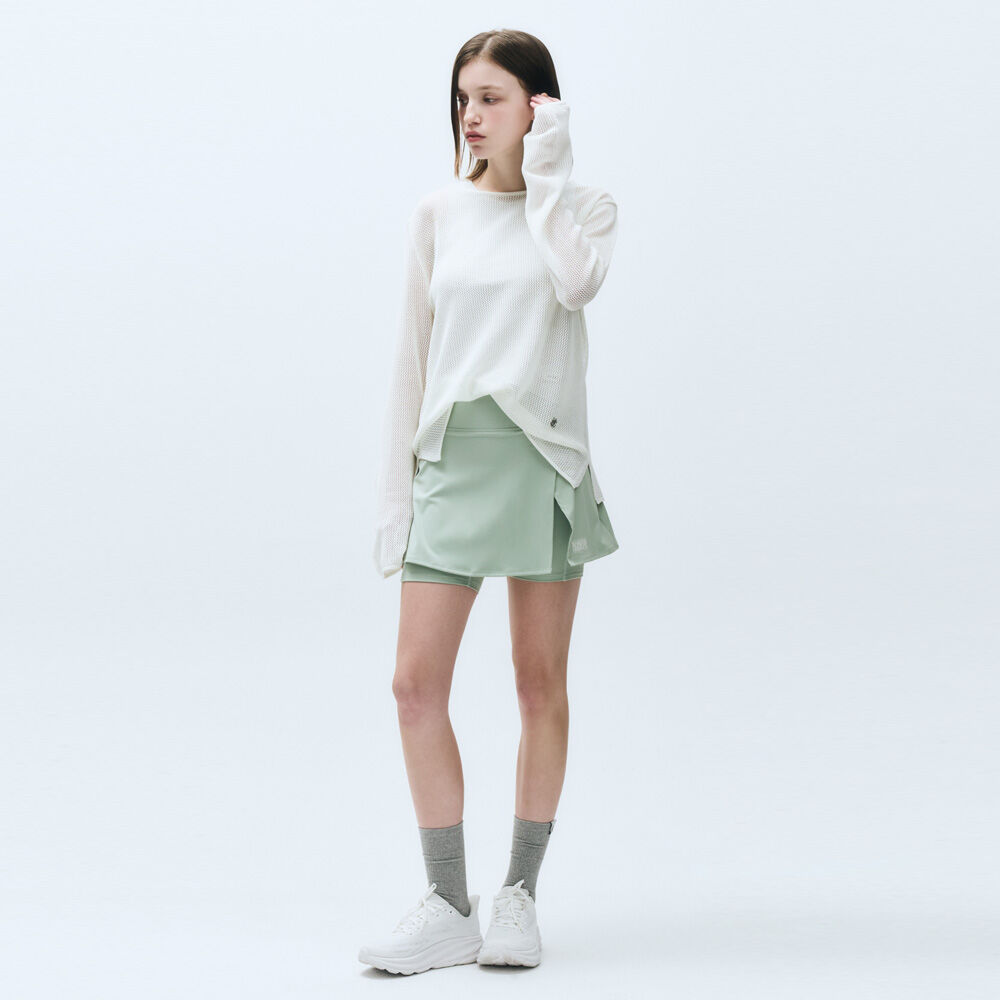 新作【MARITHE】MOUVEMENT W CLASSIC LOGO WRAP SKIRTS SHORTS MOUVEMENT W CLASSIC LOGO WRAP SKIRTS SHORTS black - 감도