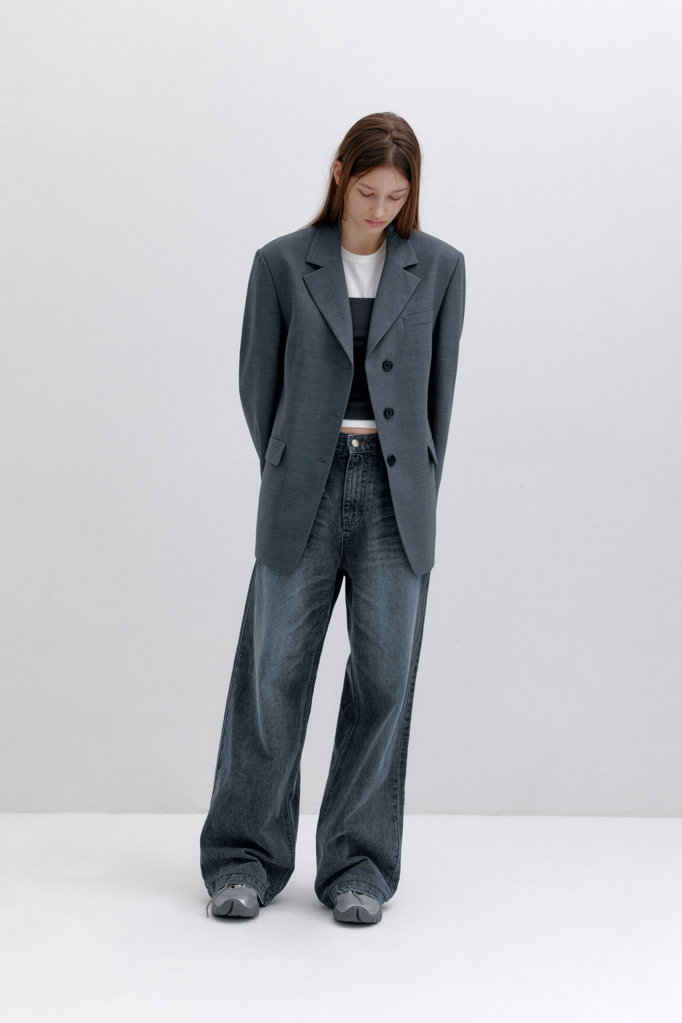 ★LOW CLASSIC★ OVERSIZED 3BUTTON WOOL BLAZERBLACK LC251JK01 LOW CLASSIC] OVERSIZED 3-BUTTON WOOL BLAZER ☆大人気☆ (LOW