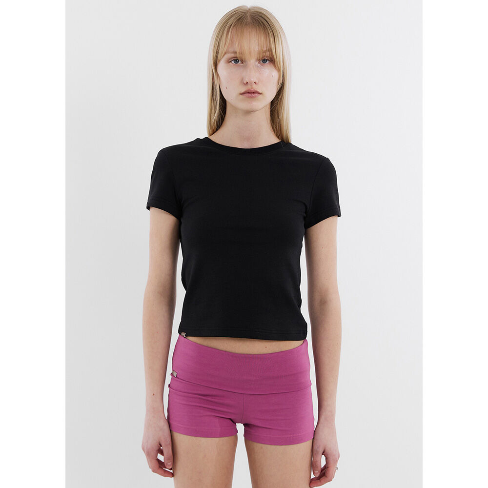 BACK OPEN HALF TOP / BLACK - 감도 깊은 취향 셀렉트샵 29CM