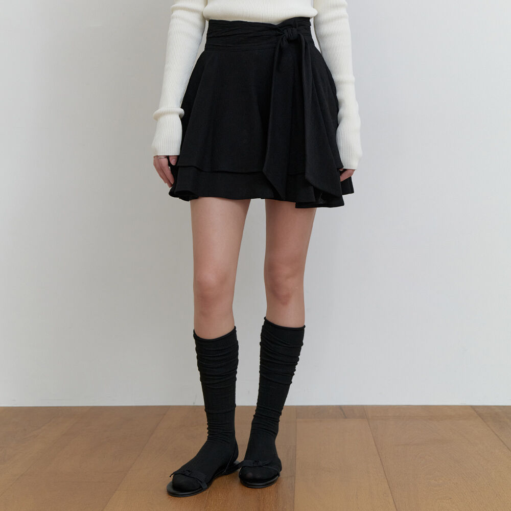Bell mini skirt (2color) - 감도 깊은 취향 셀렉트샵 29CM