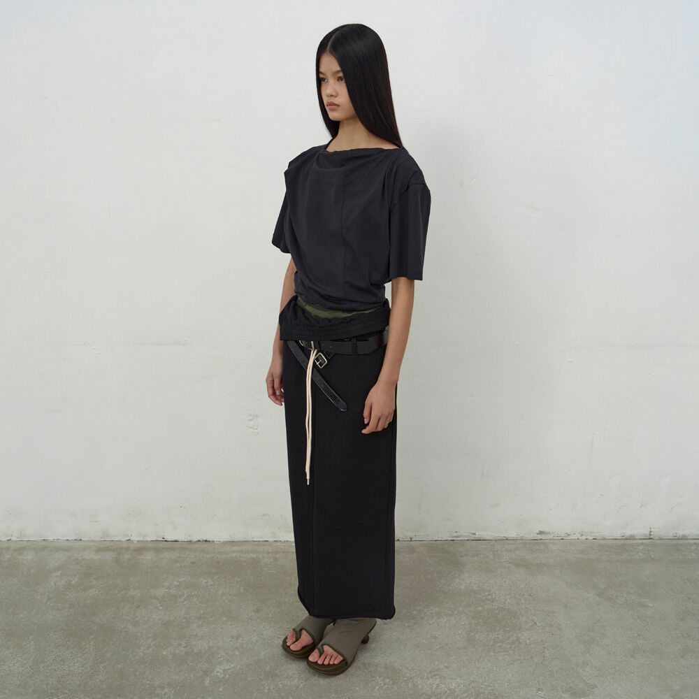 TWISTED CROPPED TOP (BLACK) - 감도 깊은 취향 셀렉트샵 29CM