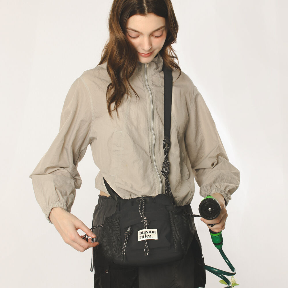★masmarulez★ Nylon rope mini cross bag_Black Nylon rope mini cross bag_Black : Masmarulez [마스마룰즈]