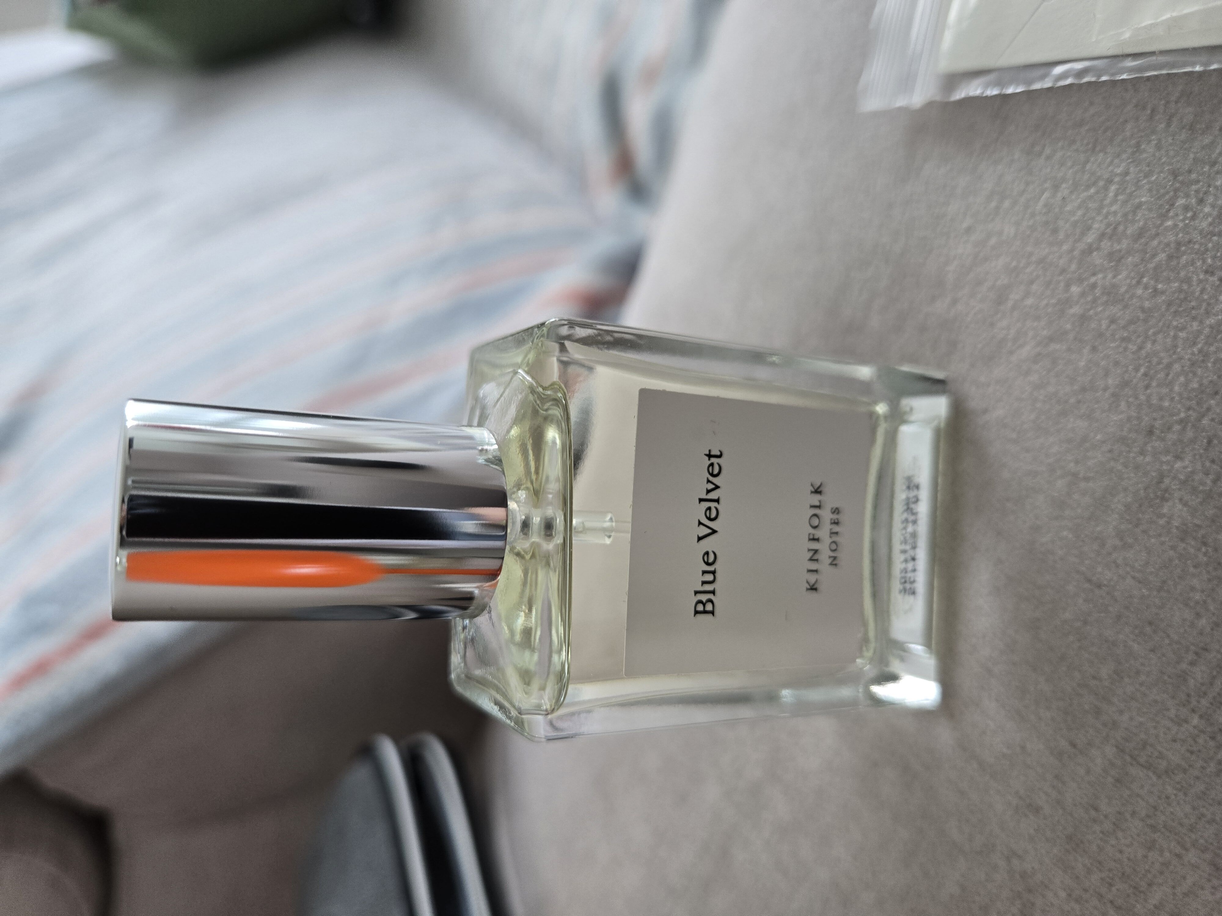 KINFOLK 香水　blue velvet 韓国限定 韓国 KINFOLK NOTES Blue Velvet EDP 香水30ml 最終価格です
