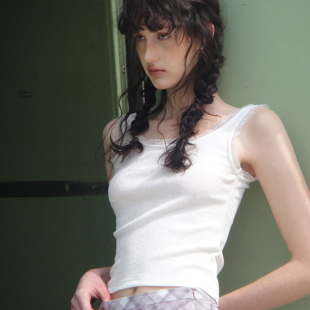 ★LANG&LU★ MUFFIN Lace Sleeveless Top MUFFINBLACK MUFFIN Lace Sleeveless Top(머핀)_BLACK - 감도 깊은 취향