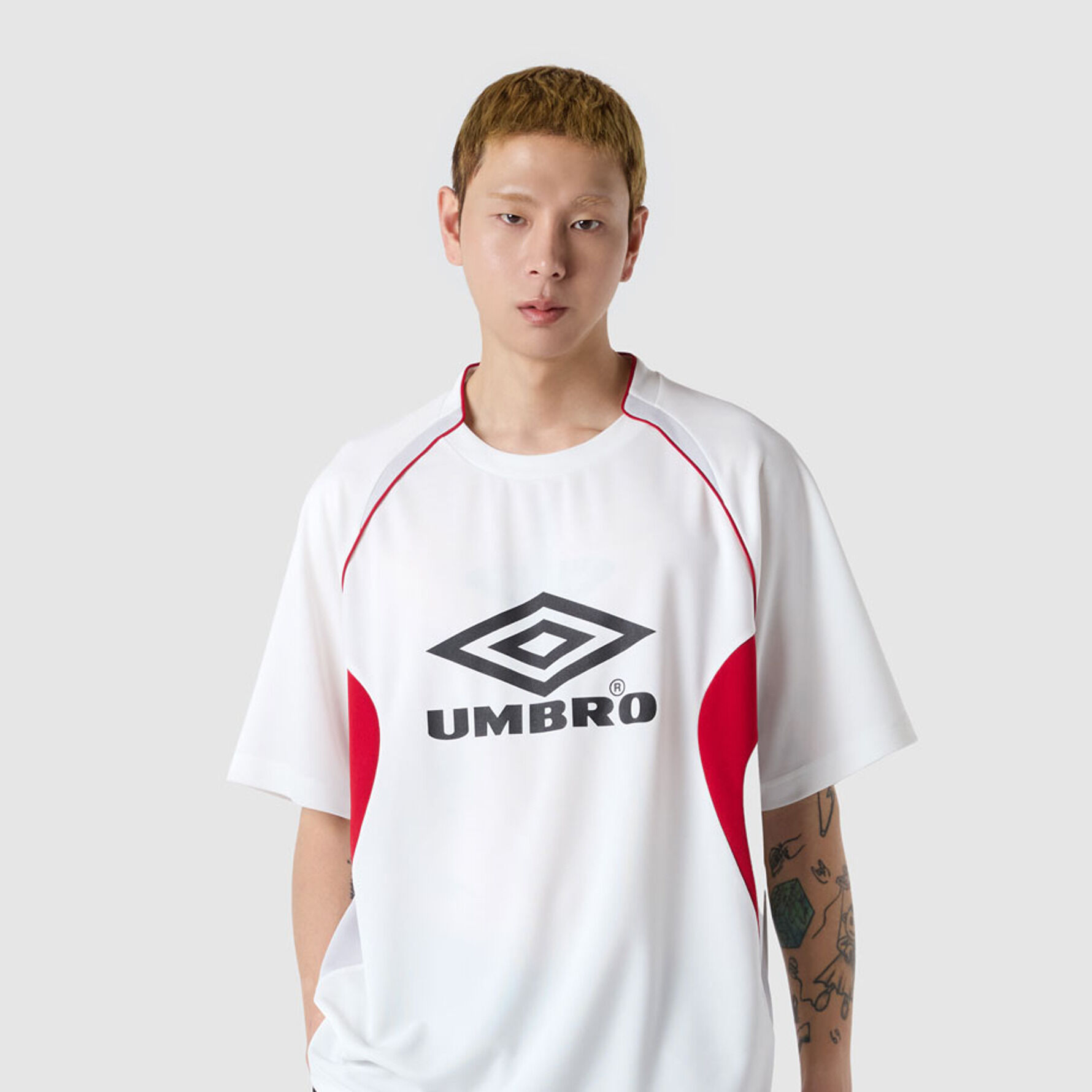 Umbro x MOONSUN Game Shirt / Pink - 감도 깊은 취향 셀렉트샵 29CM