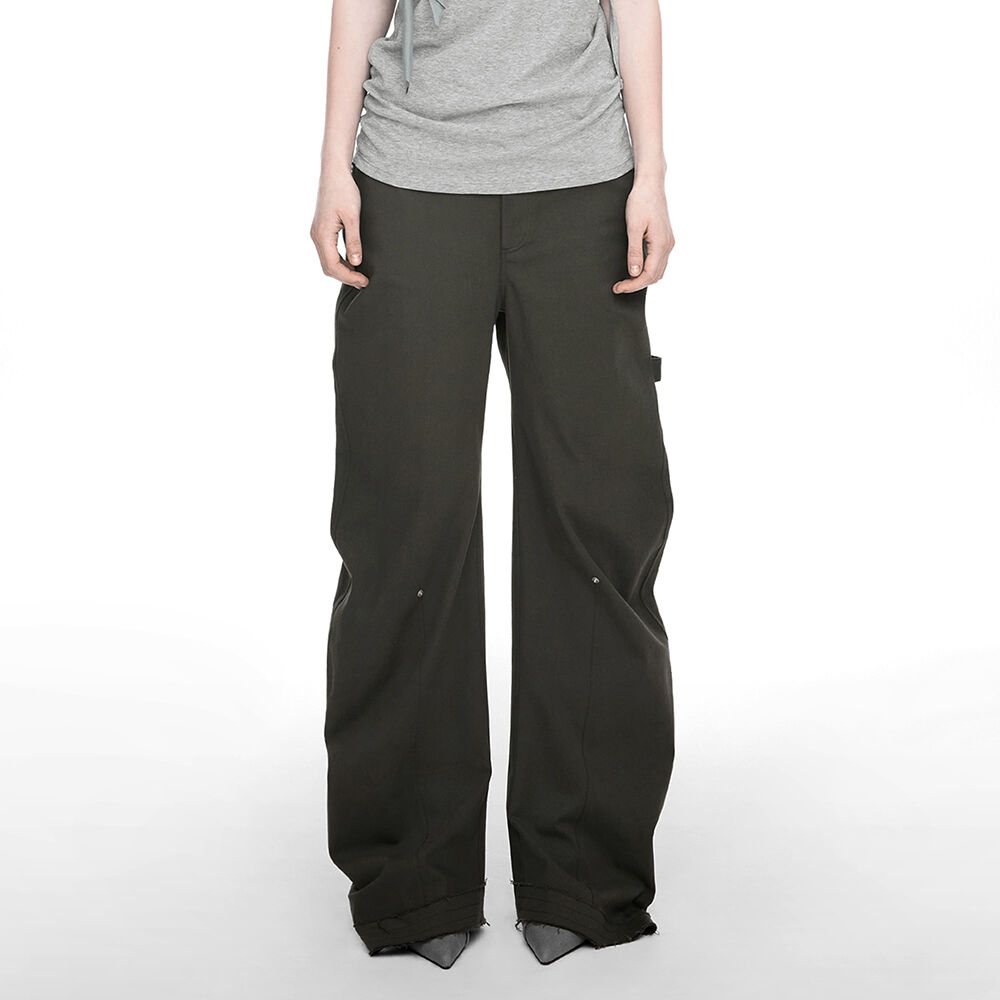 NACHE★韓国★人気★男女兼用★RAWCUT CURVED PANTS (UNISEX) RAWCUT CURVED PANTS (UNISEX) KHAKI - 감도 깊은 취향 셀렉트샵