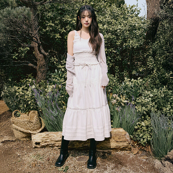 LACE PINTUCK LONG SKIRT WHITE - 감도 깊은 취향 셀렉트샵 29CM