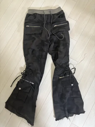 에스파 카리나 착용] FS BOOTSCUT POCKET CARGO PANTS(CAMO