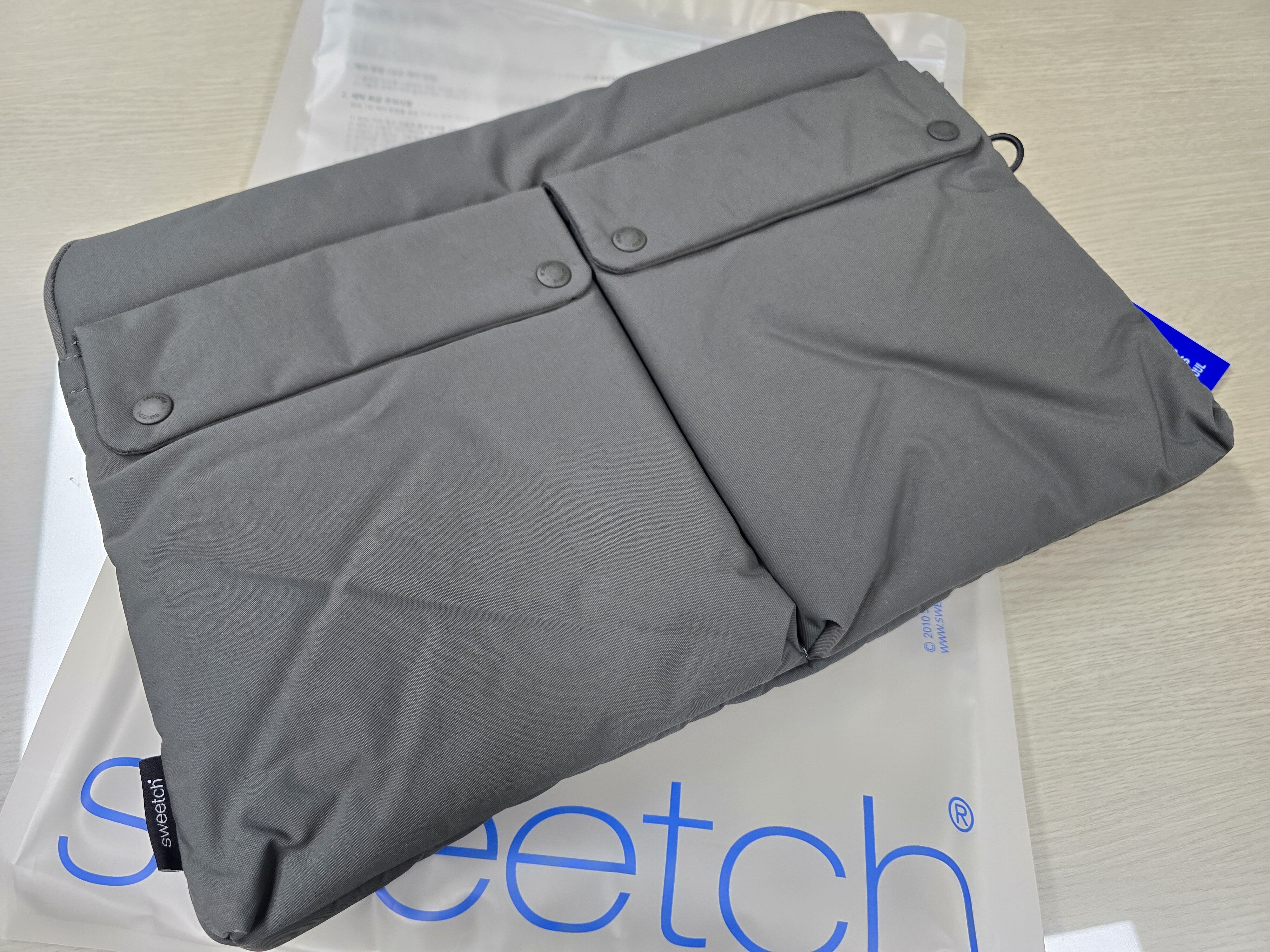 CITY BOYS LAPTOP CASE 002 Stone Grey - 감도 깊은 취향 셀렉트