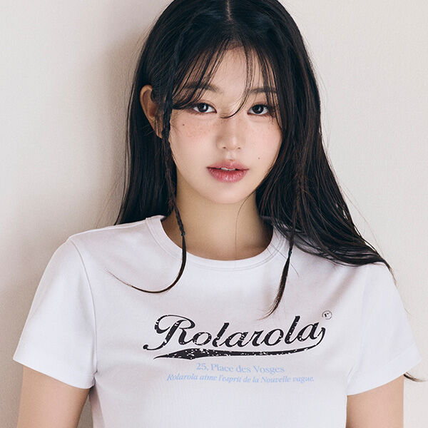 25SS新作韓国イドル着用【ROLAROLA】VINTAGE CRACK LOGO TSHIRT 25SS新作韓国イドル着用【ROLAROLA】VINTAGE CRACK LOGO TSHIRT