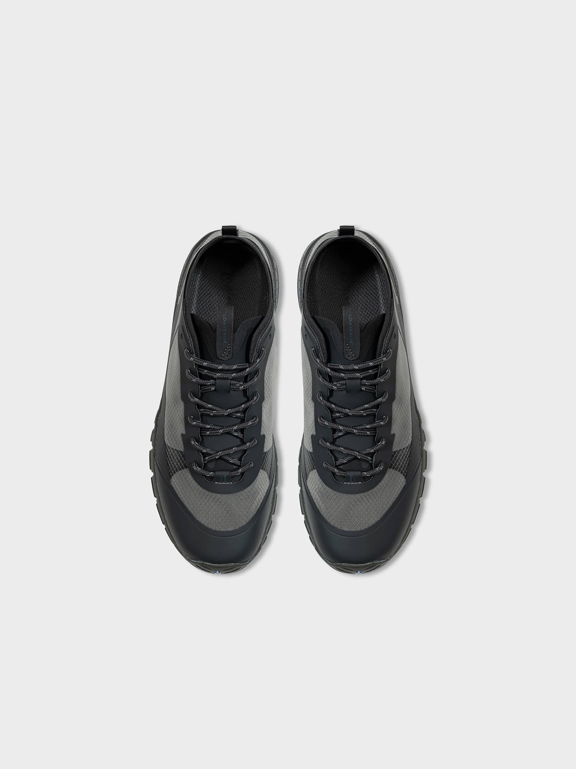 ★LOW CLASSIC★ Lc T1 VIBRAM SNEAKERS LC257SO01 로우클래식 T-1 Lc 비브람 스니커즈 실버 | Low Classic | KREAM