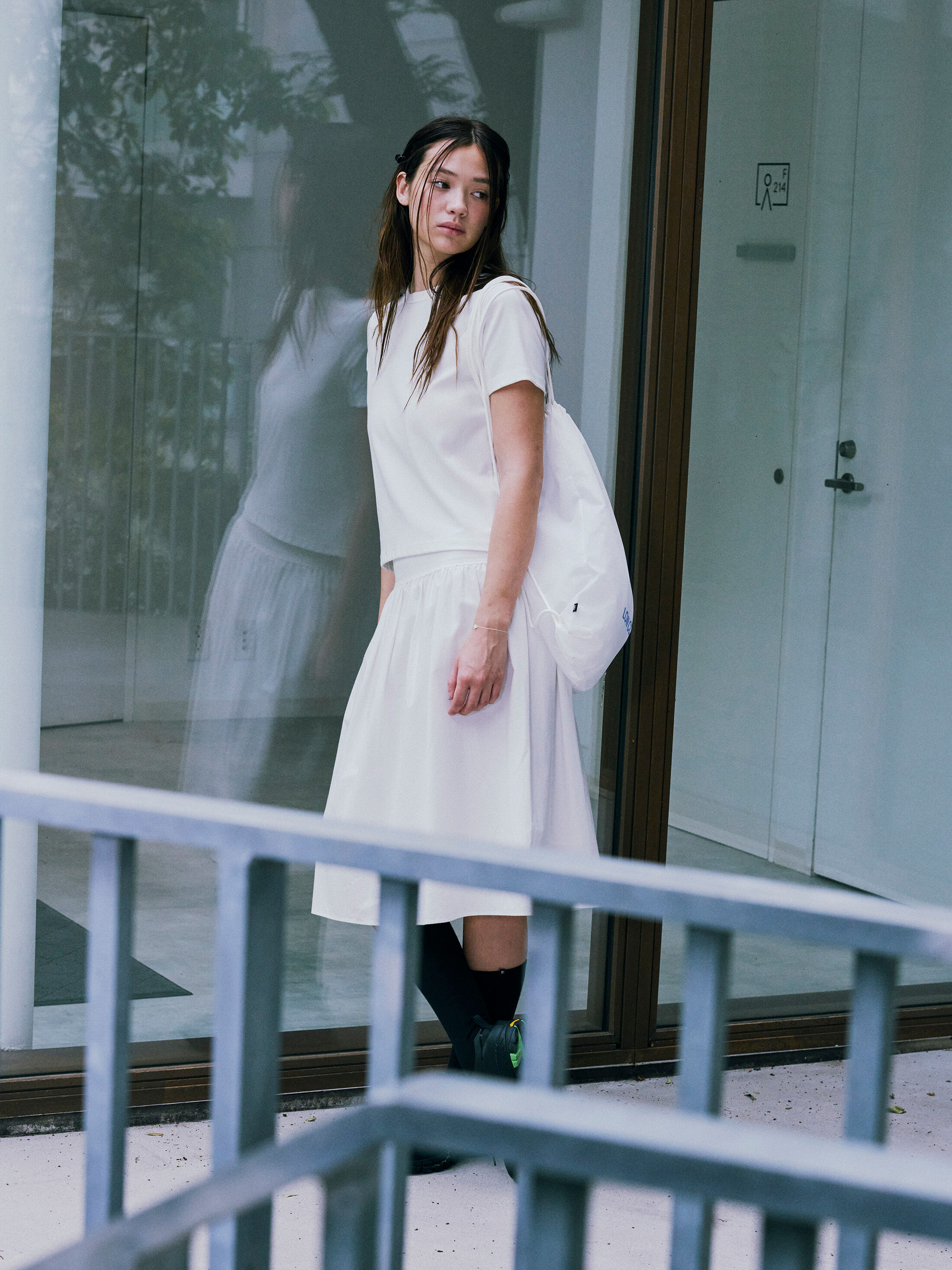 [LOW CLASSIC]☆25SS ORGANIC SILKET Lc MINI T-SHIRT/OFF WHITE ORGANIC SILKET Lc MINI T-SHIRT_OFF WHITE_LC252TS02OW - 감도
