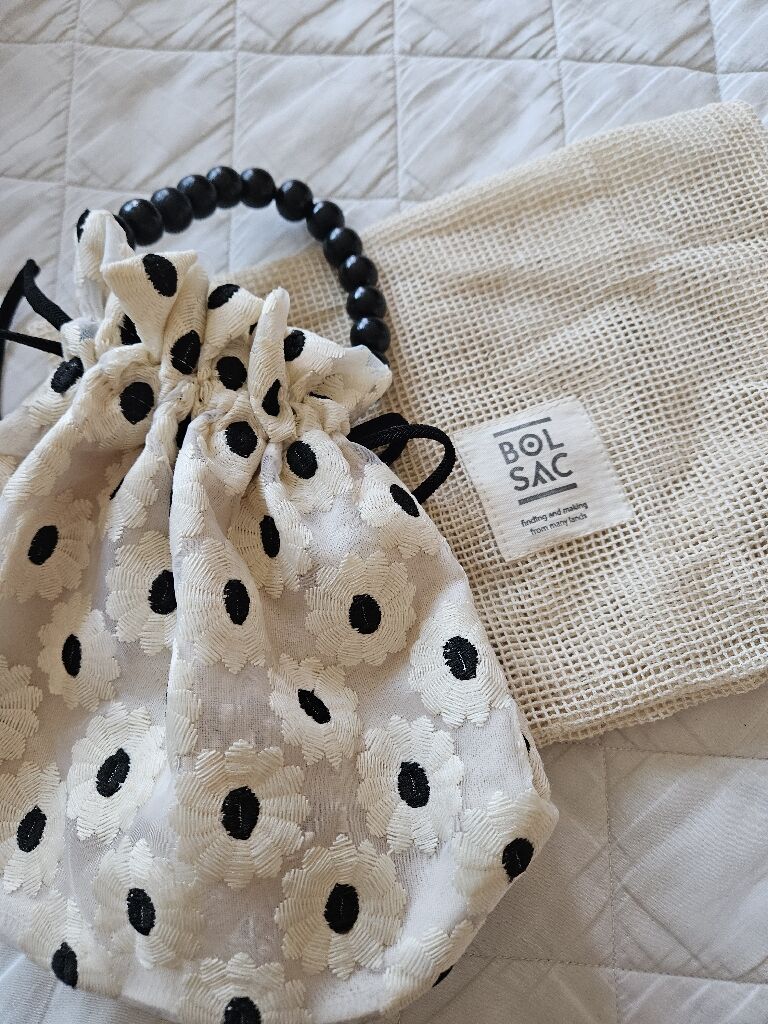 【BOLSAC】poppy bucket bag_white flower MUSINSA公式 | BOLSAC poppy bucket bag - white flower
