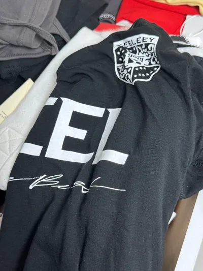 YEEL RACING ASYMMETRIC T-SHIRT BLACK - 감도 깊은 취향 셀렉트