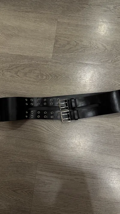 WIDE DOUBLE EYELET LEATHER BELT (BLACK) - 감도 깊은 취향