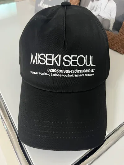Misekiseoul logo ball cap BLACK - 감도 깊은 취향 셀렉트샵 29CM
