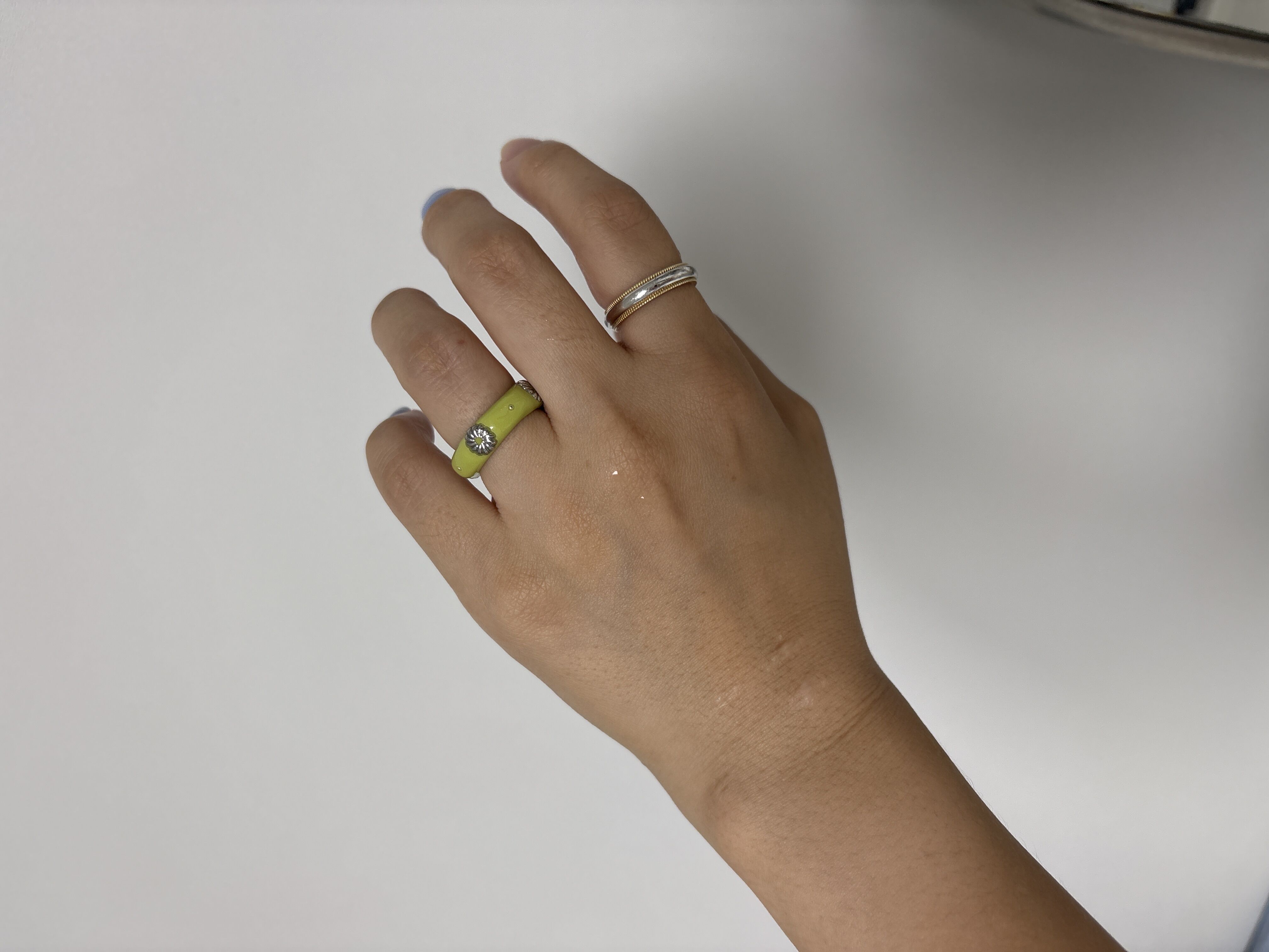 [韓国人気ジュエリー] nff Antique Aureole Ring antique aureole ring-green - 감도 깊은 취향 셀렉트샵 29CM