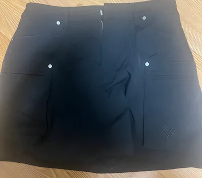 [TMAKER]SIGNATURE LOGO LIVET POCKET DETAIL SKIRT PANTS★韓國 SIGNATURE LOGO LIVET POCKET DETAIL SKIRT PANTS BK - 감도