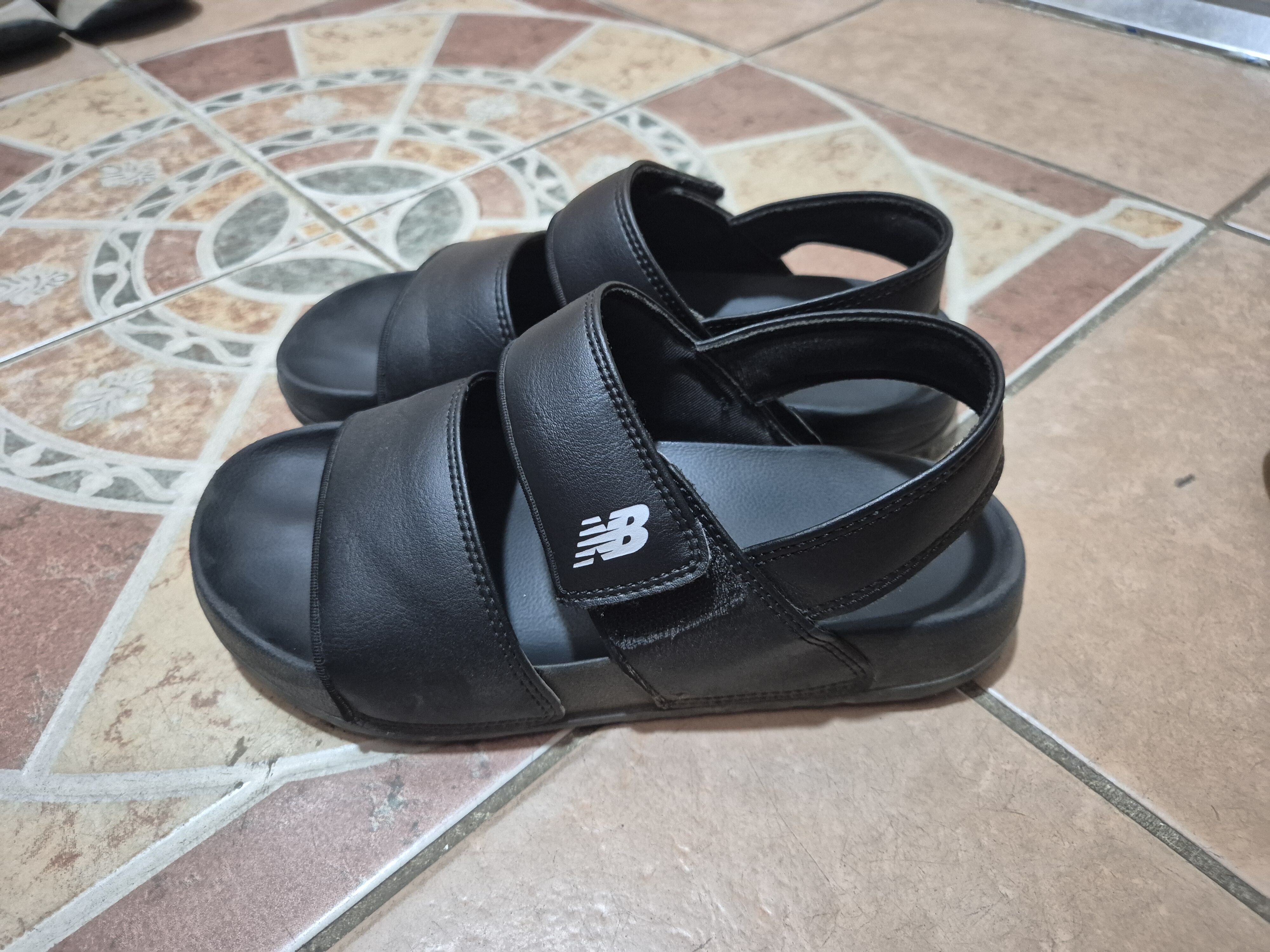 NBRJFS421B / N-Clay / SD3601BK2 (BLACK) - 감도 깊은 취향