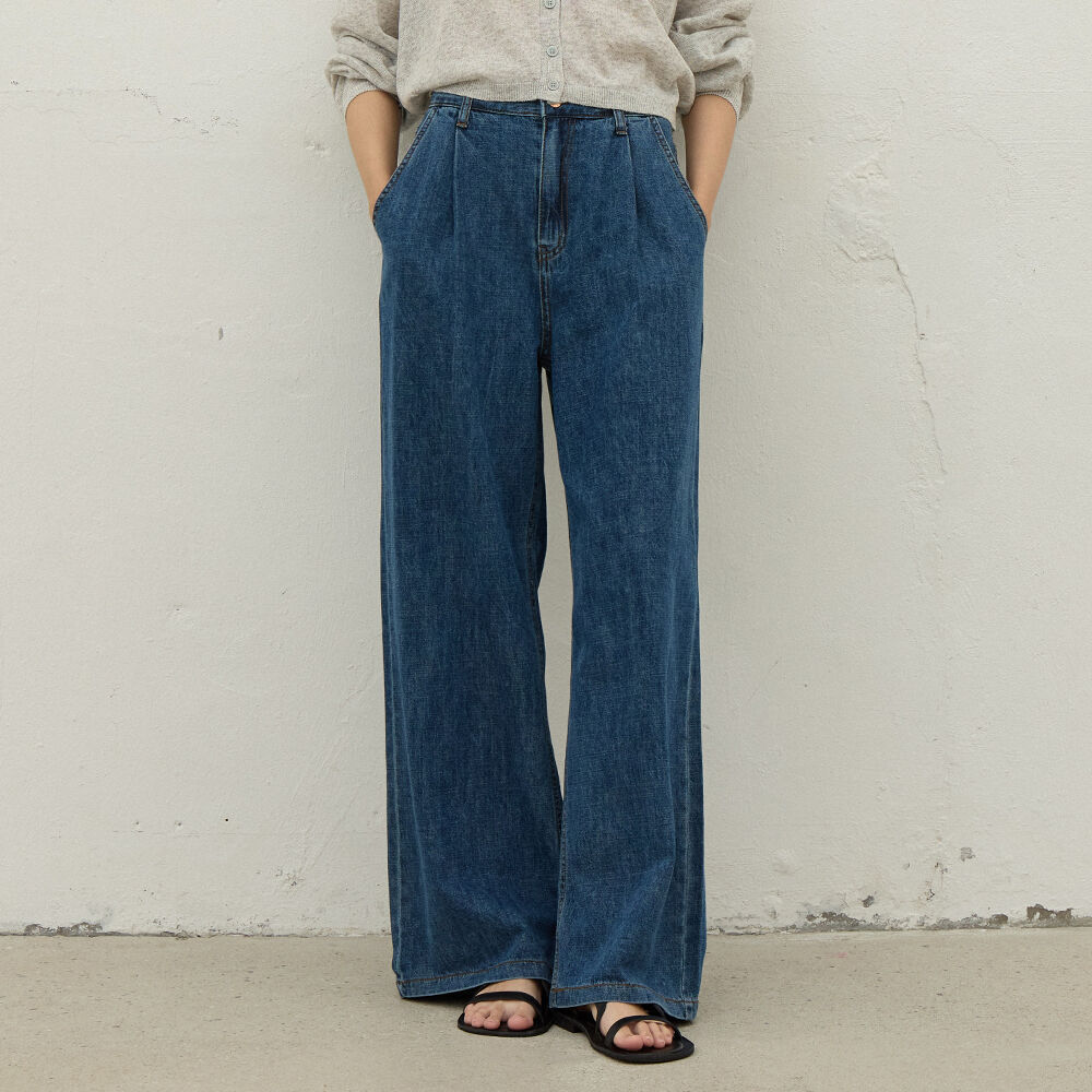 ☆韓国の人気☆【VOCAVACA】☆One-Tuck Wide Denim Pant.s☆ VOAAOV ジーンズ 「VOAAOV」UNCHANGED DENIM Tuck Wide Pants