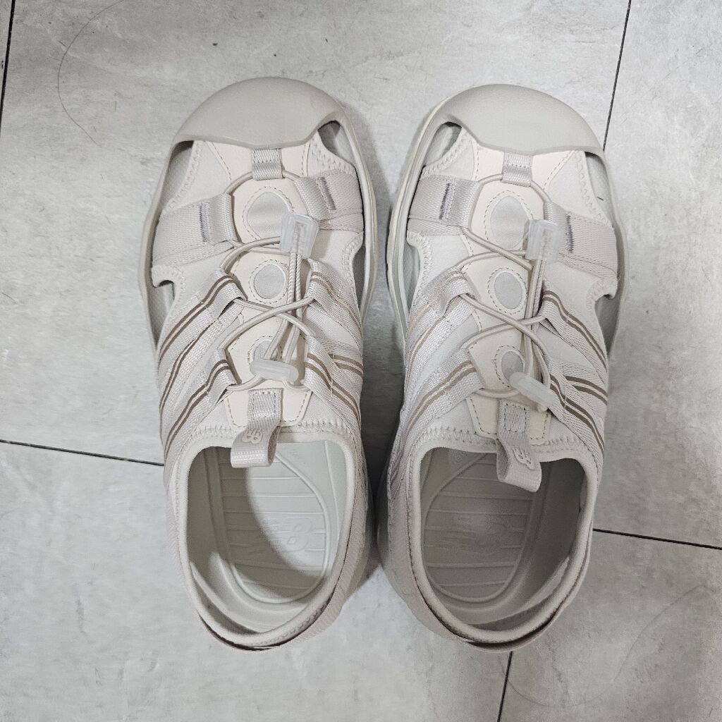 ★New Balance★ NBRJFS430I Cove SD4205IV2 IVORY NBRJFS430I New Balance Cove Casual Sandals SD4205IV2 Unisex Sports