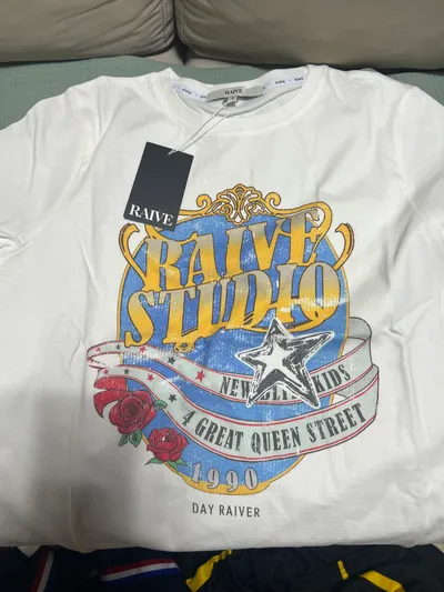 ●RAIVE● Crown Raive Graphic T-shirt VW5ME601_3color Crown Raive Graphic T-shirt VW5ME601_3color - 레이브
