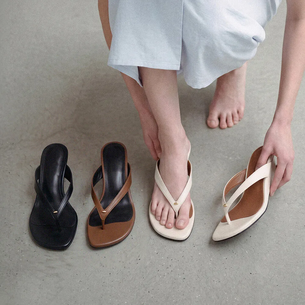 [29CM단독] Nuance Wedge Flip-flops (att1502)