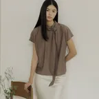 [Lucir zu Amour] Silk Veil Scarf Blouse (brown)