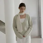 Wholegarment deep v-neck knit - Light mint
